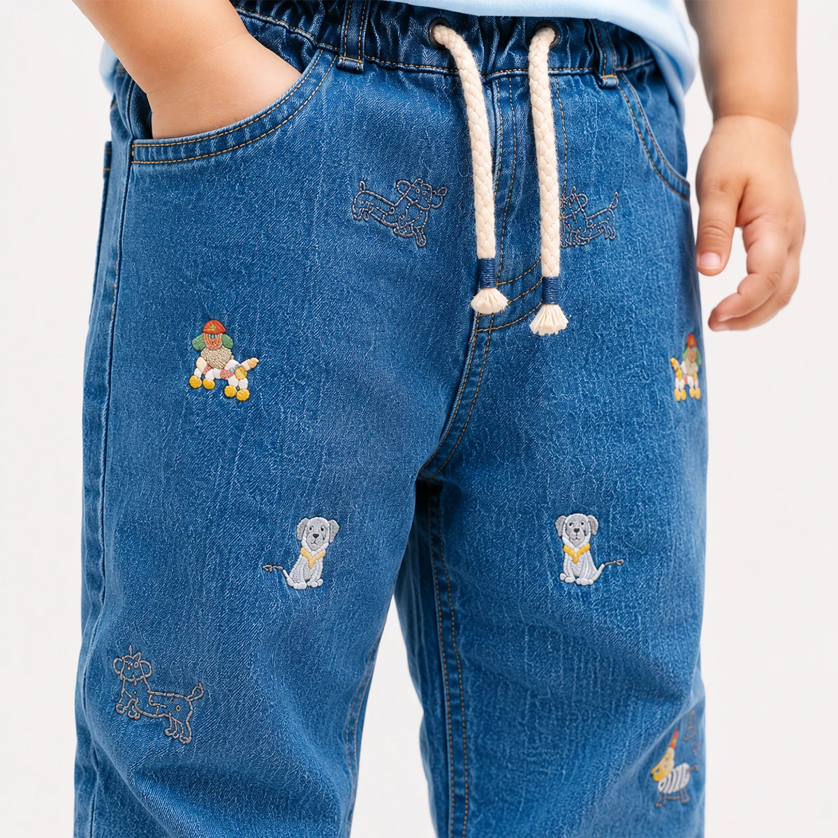 ERKEK ÇOCUK 1-4 YAŞ NAKIŞLI KOT PANTOLON 