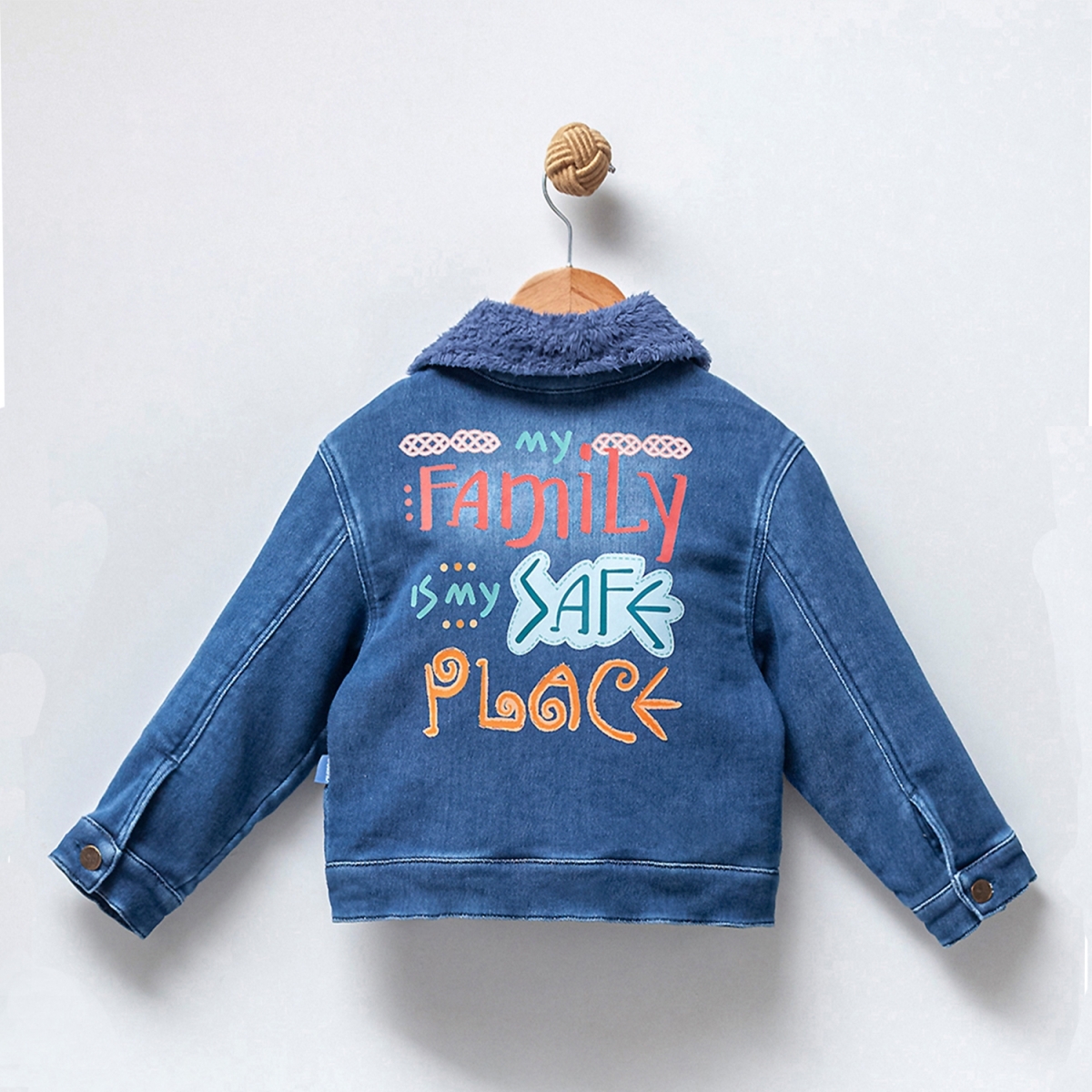 ДЕВОЧКА 1–4 ГОДА ДЖИНСОВАЯ КУРТКА С ПРИНТОМ