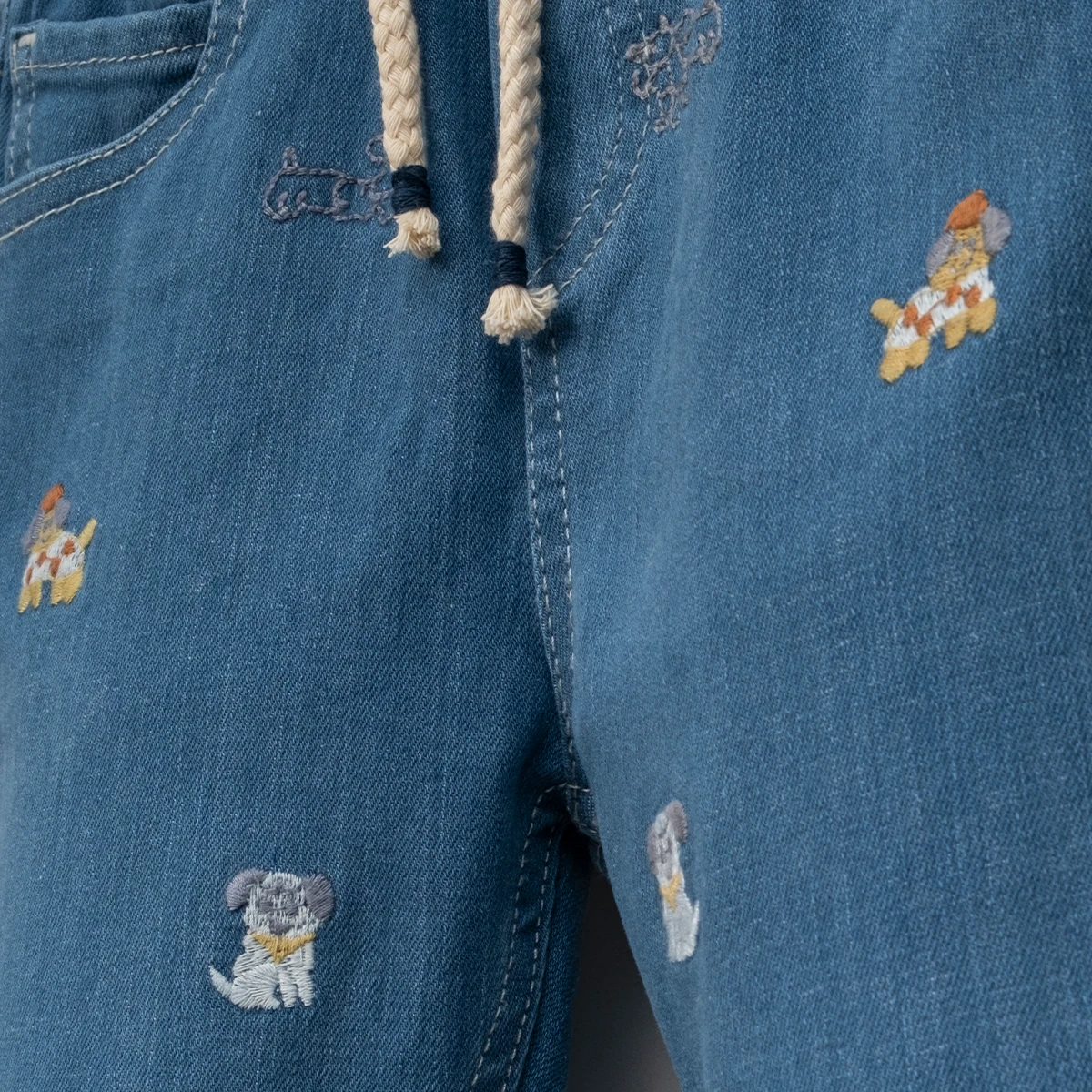 ERKEK ÇOCUK 1-4 YAŞ NAKIŞLI KOT PANTOLON 