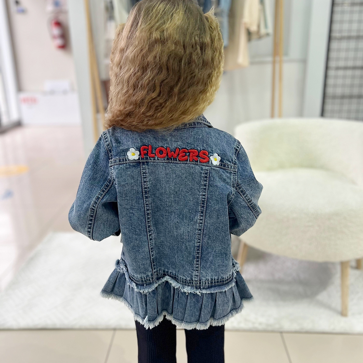 ДЕВОЧКА 1-4 ЛЕТ ДЖИНСОВАЯ КУРТКА С ВЫШИВКОЙ