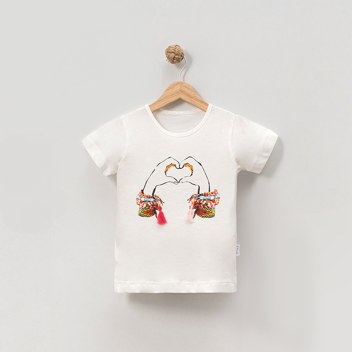 KIZ ÇOCUK 5-8 YAŞ BASKILI TİŞÖRT 