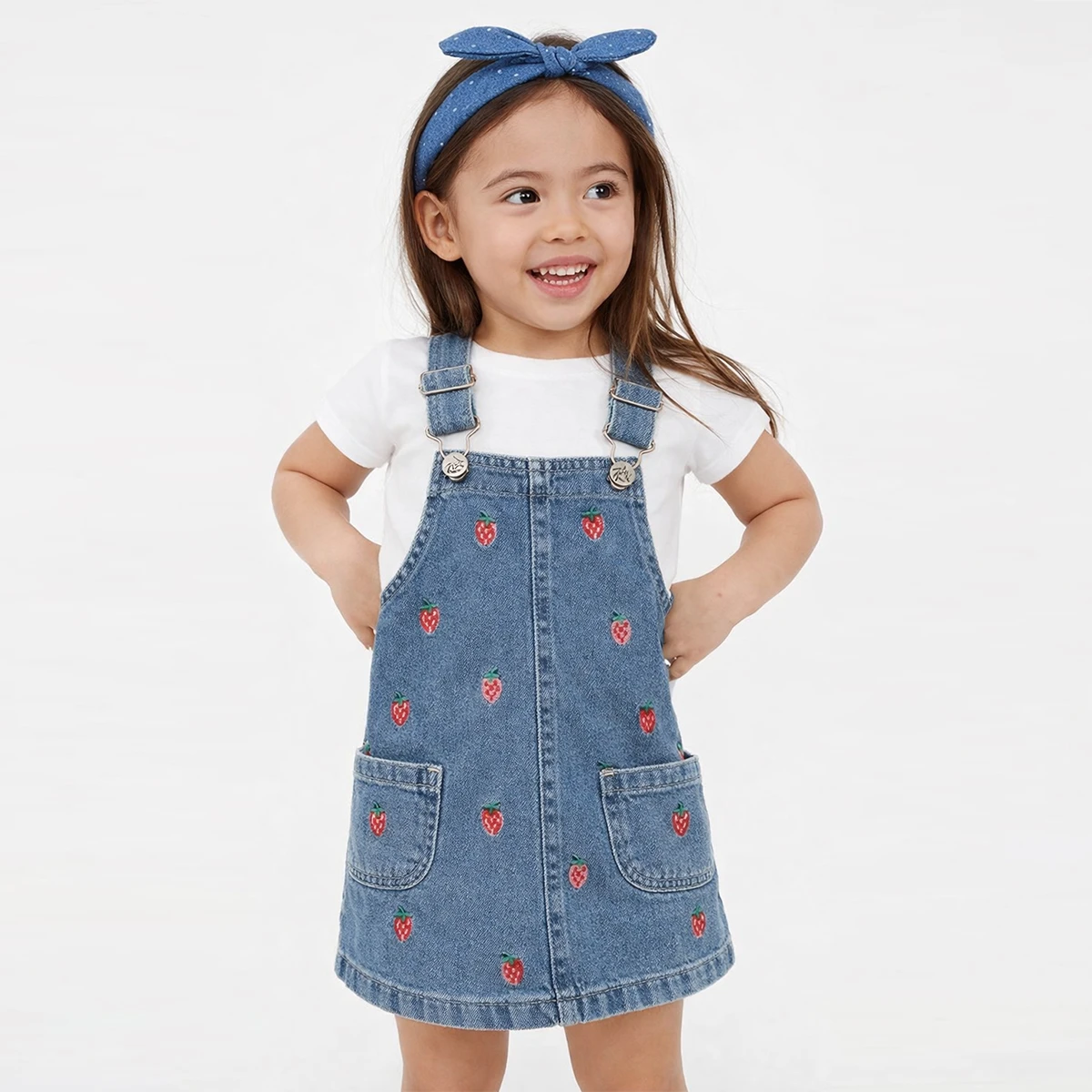 KIZ ÇOCUK 1-4 YAŞ ÇİLEK NAKIŞLI KOT JİLE 