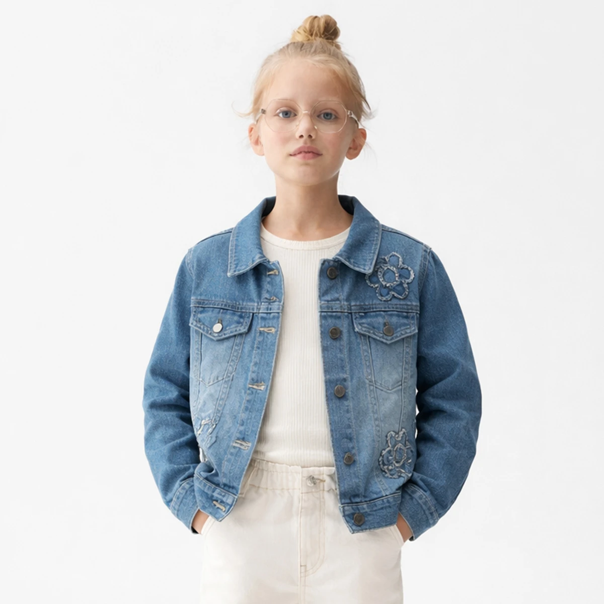 GIRL 5-8 AGE DAISY THEME EMBROIDERED DENIM JACKET