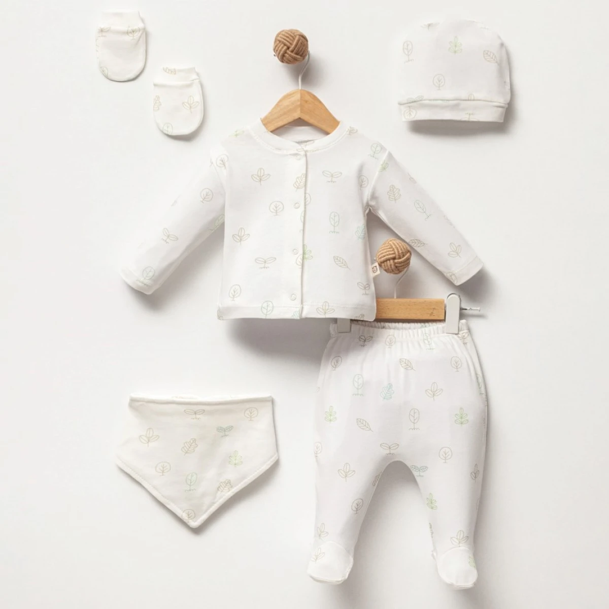 YENİDOĞAN YAPRAK DESENLİ 5Lİ SET 