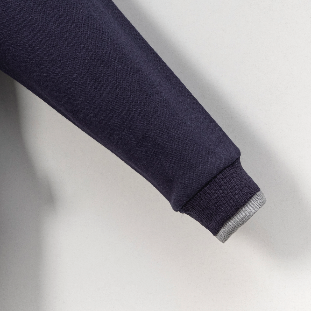 ERKEK ÇOCUK 1-4 YAŞ AYICIK NAKIŞLI SWEAT 