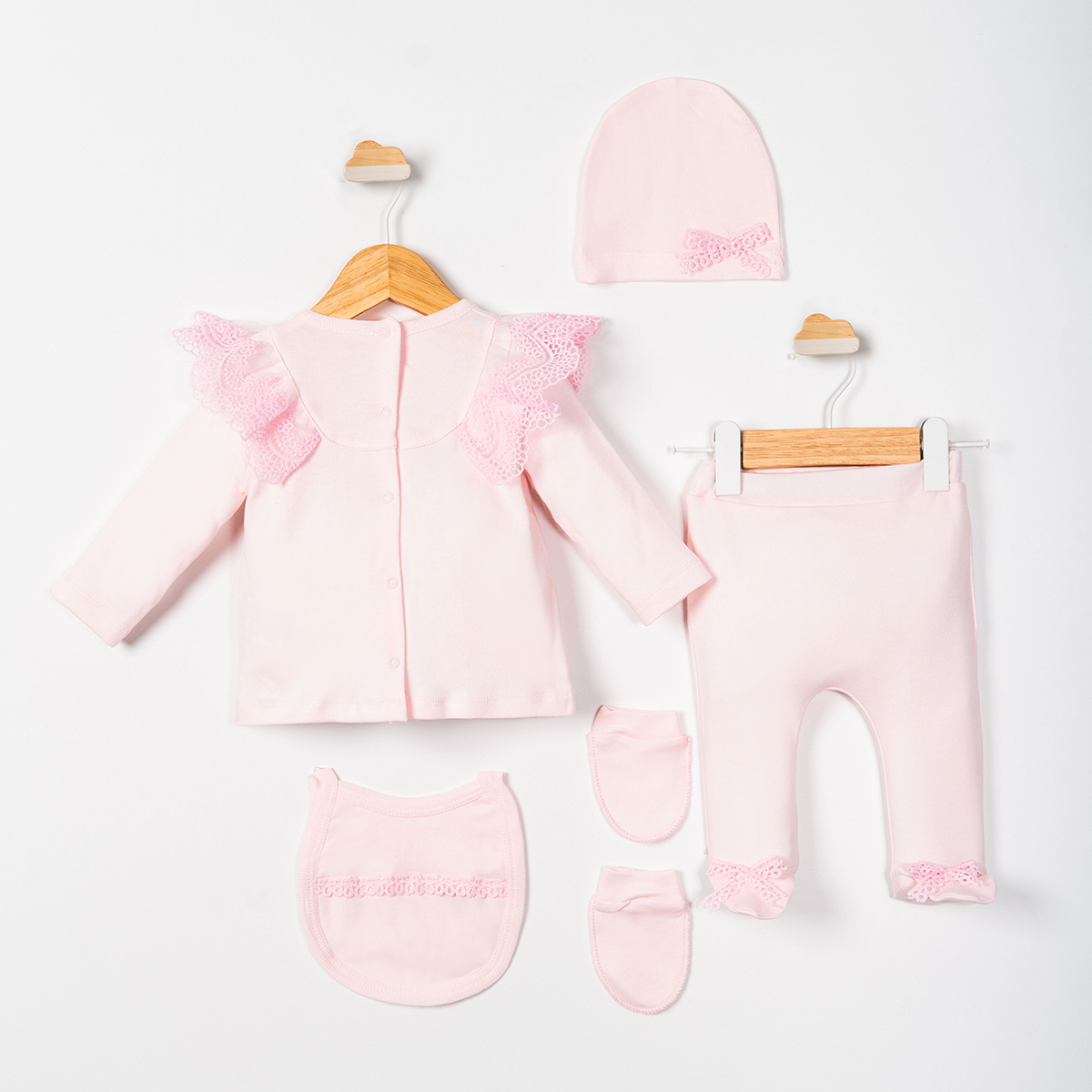 BABY GIRL 0-6 MONTHS SET OF 5