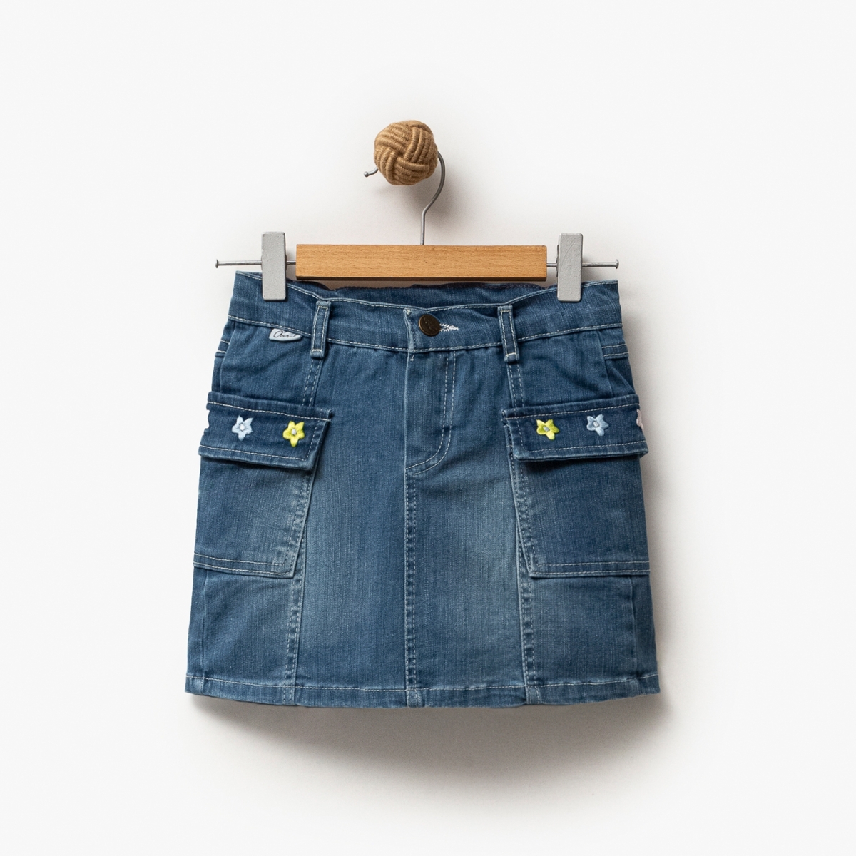 ДЕВОЧКА 5-8 ЛЕТ ДЖИНСОВАЯ ЮБКА С ВЫШИВКОЙ