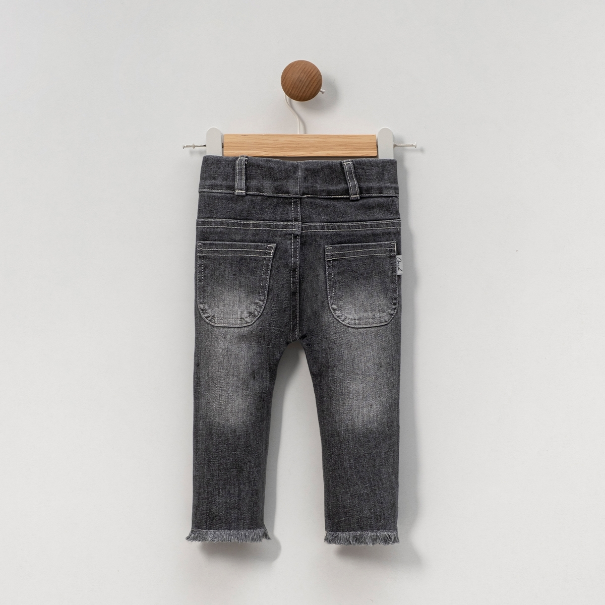 GIRL 1-4 AGE S HEART EMBROIDERED JEANS