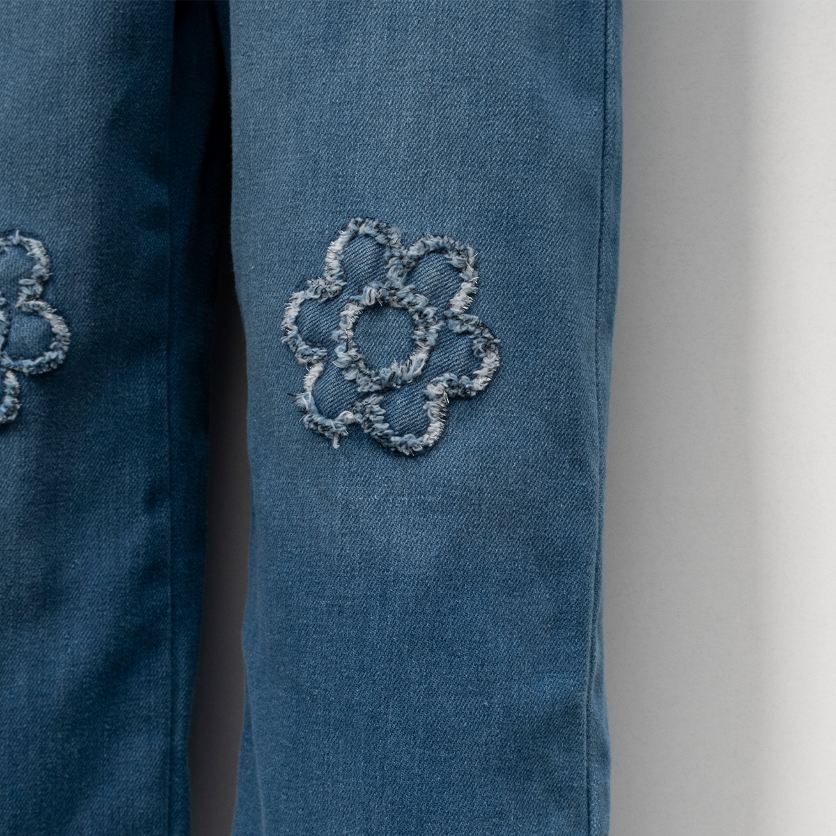 ДЕВОЧКА 5-8 ЛЕТ С ВЫШИВКОЙ ДЖИНСОВЫЙ КОМБИНЕЗОН