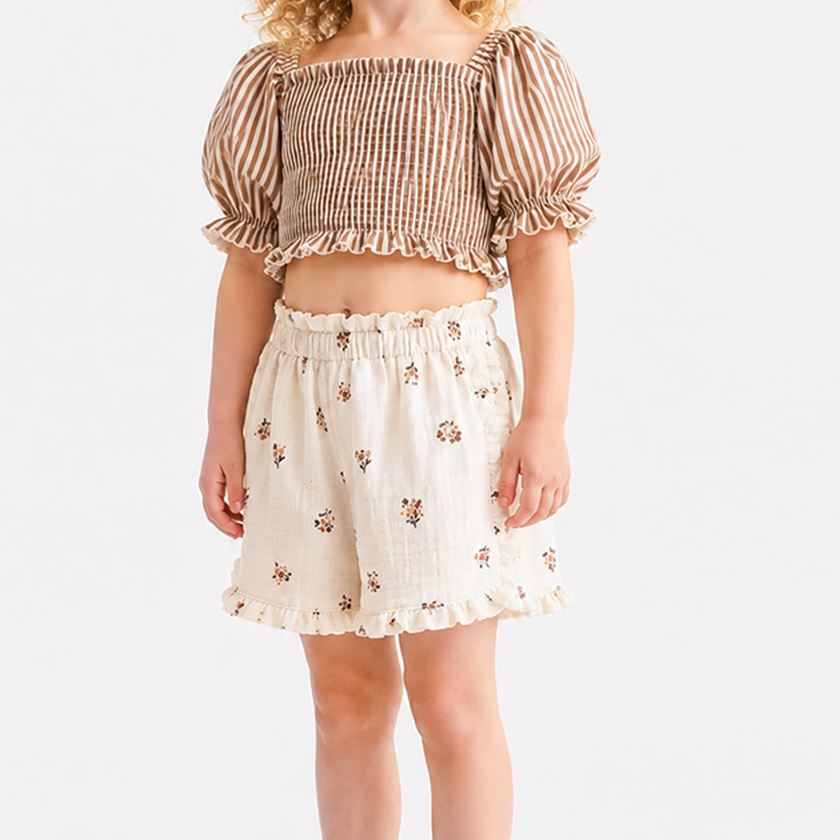 KIZ ÇOCUK 1-4 YAŞ ÇİÇEKLİ BOL KESİM MÜSLİN ŞORT 